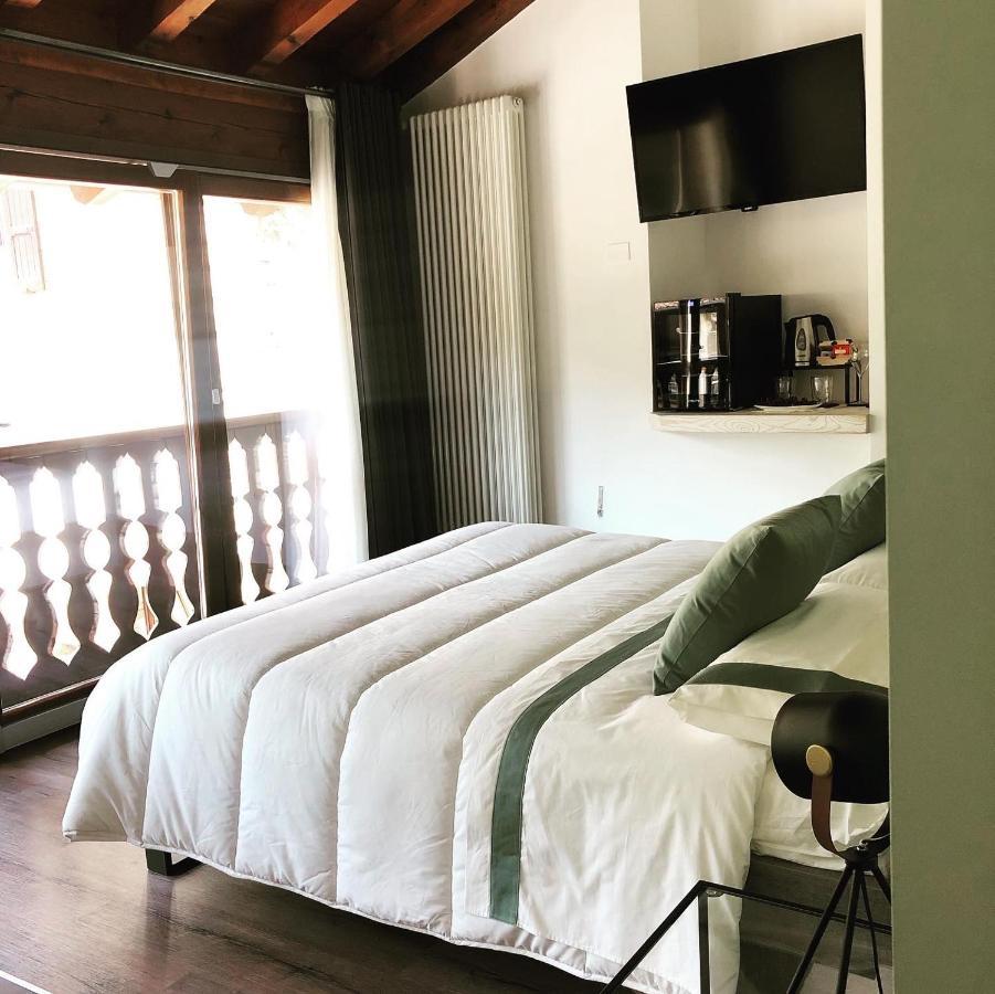 La Terrazza Sulle Vigne B&B Корте Франка Экстерьер фото
