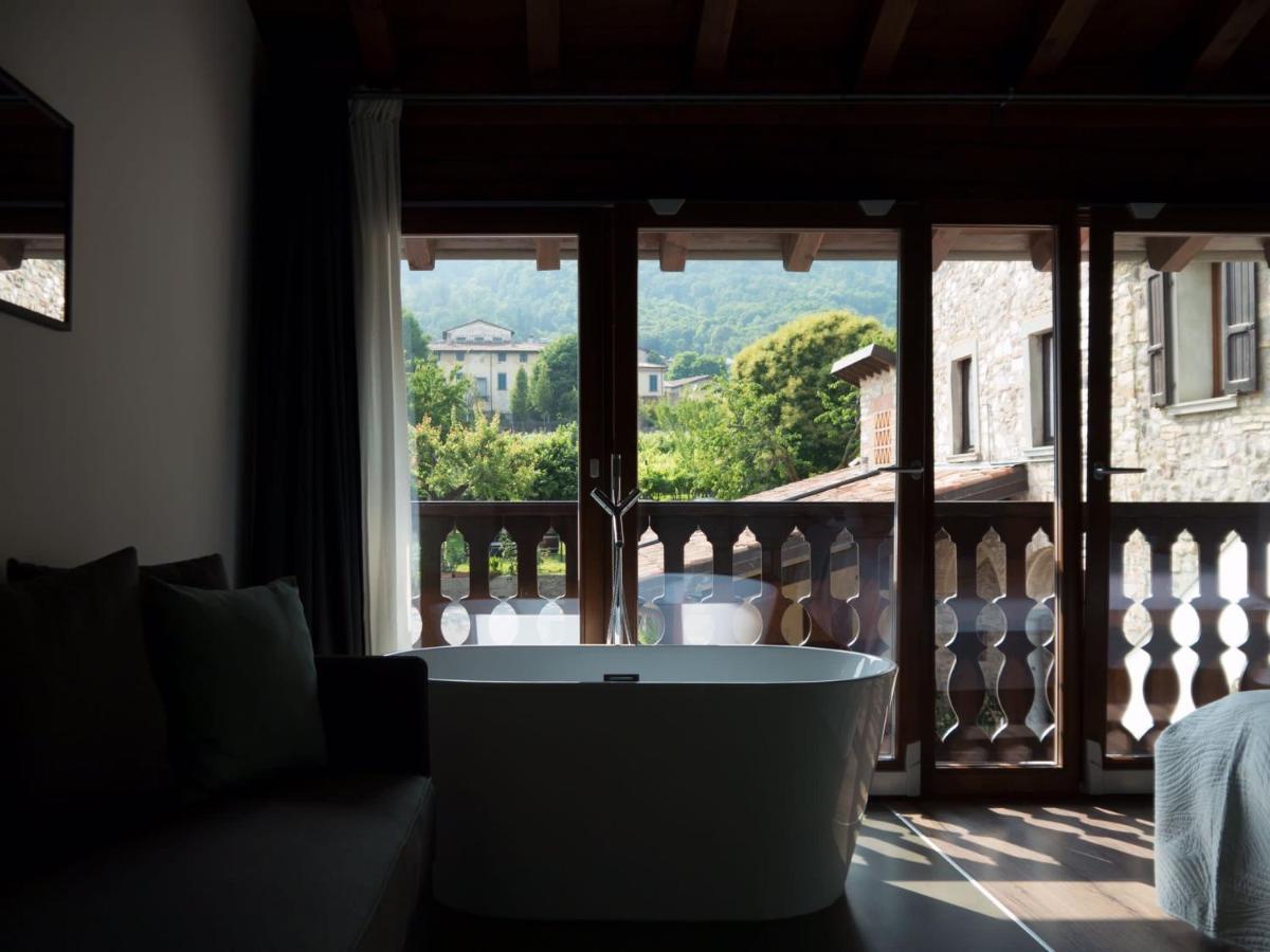 La Terrazza Sulle Vigne B&B Корте Франка Экстерьер фото
