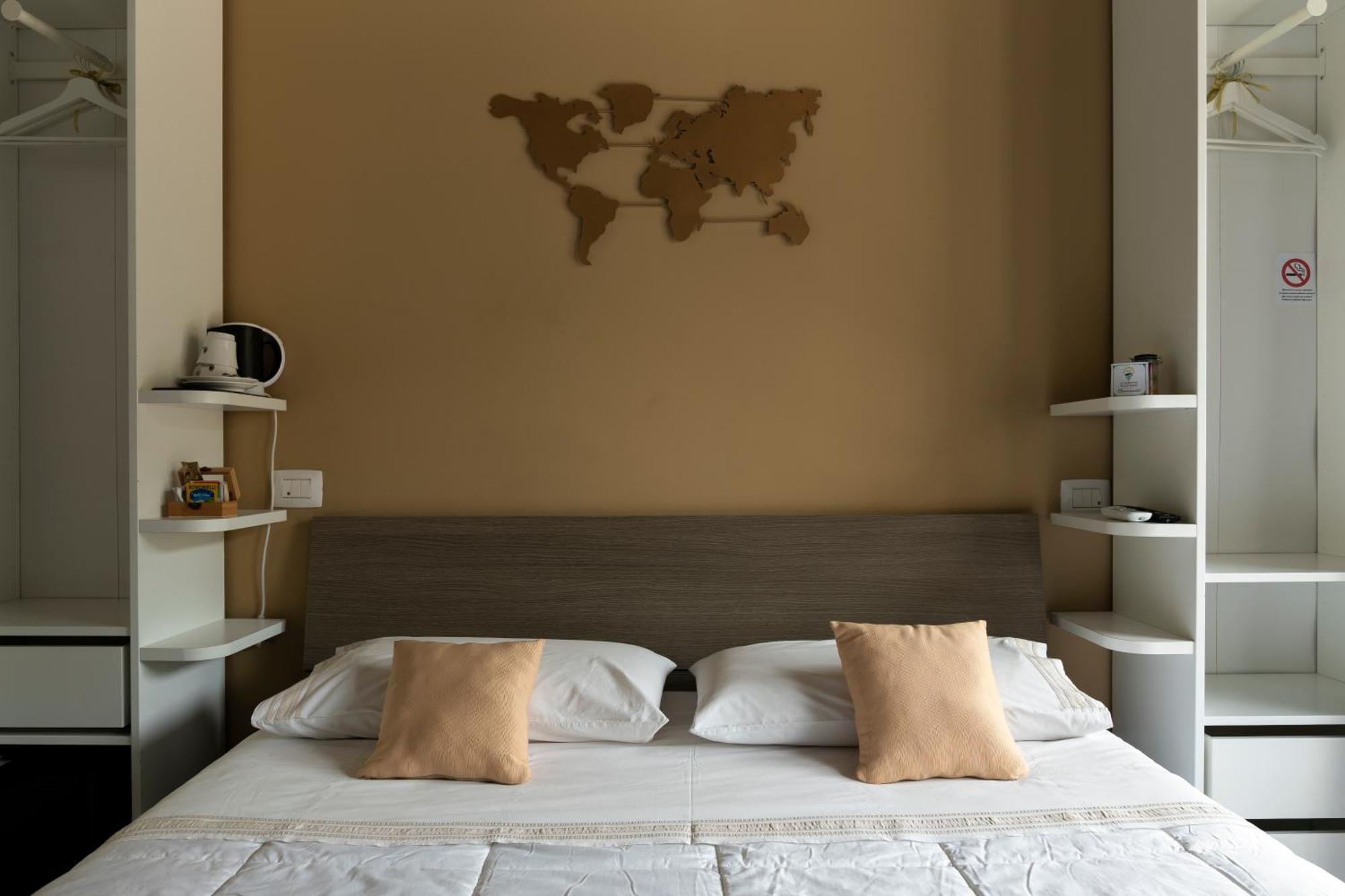 La Terrazza Sulle Vigne B&B Корте Франка Экстерьер фото