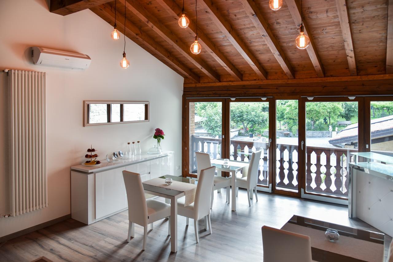 La Terrazza Sulle Vigne B&B Корте Франка Экстерьер фото